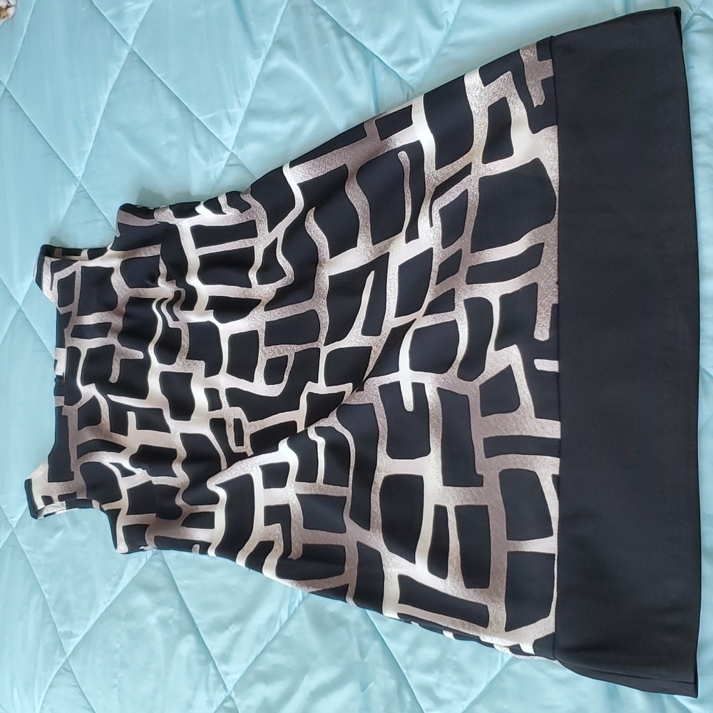 AB Studio black and white sleeveless dress size 6